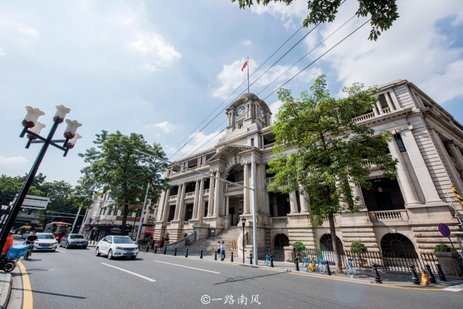 Canton Customs House (Big Bell Tower)-guangzhou